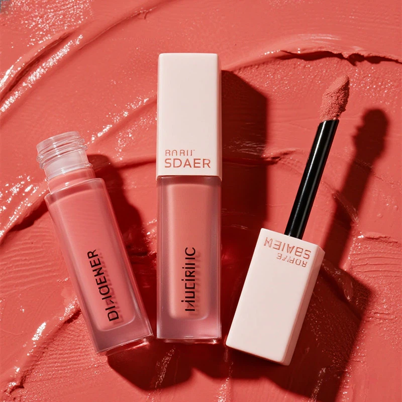 Producător personalizat de luciu de buze