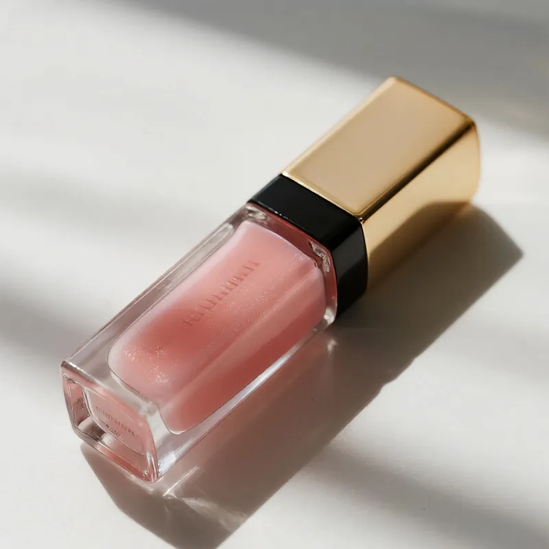 Lipuri de luciu de buze în China